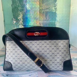 Authentic Gucci Web Sherry Shoulder Bag Navy